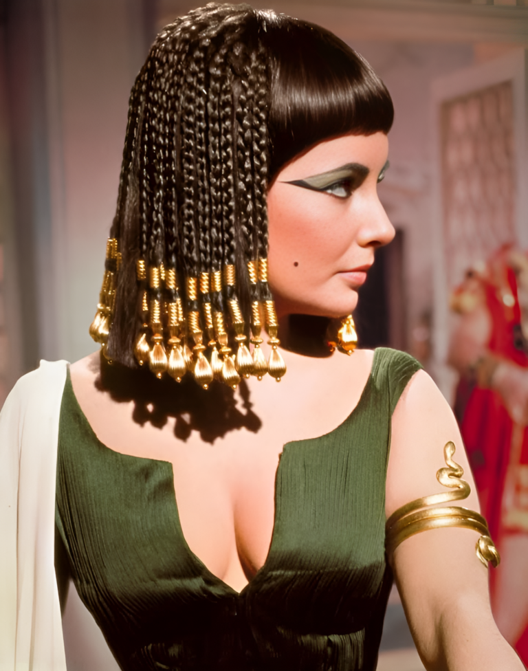 Elizabeth Taylor: Dazzling photos of the classic Hollywood icon