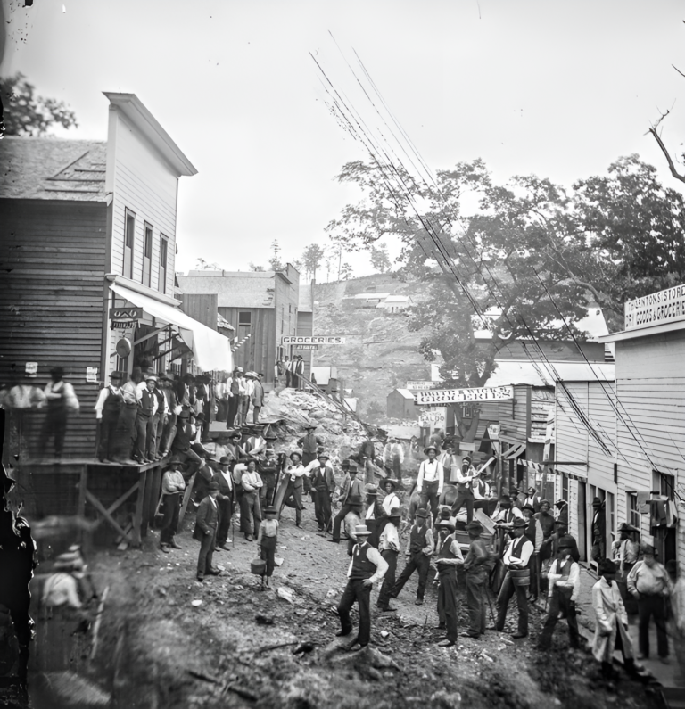 47 of the most haunting photos from history