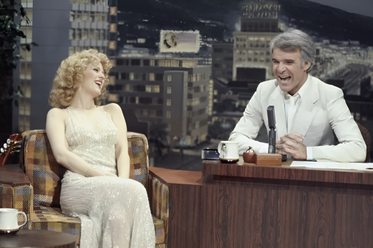 Glamorous photos of Bernadette Peters in the 70s and 80s