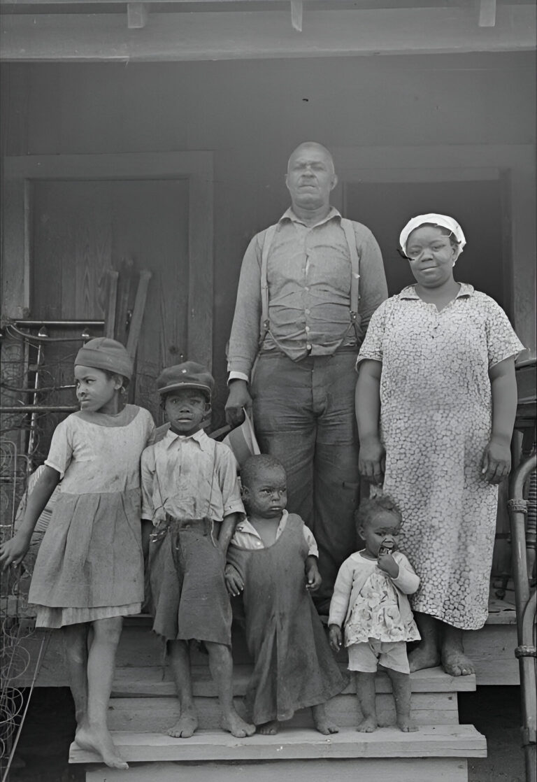 47 of the most haunting photos from history